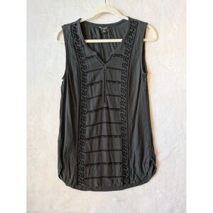 Eddie Bauer Sleeveless Blouse Small Gray Embroidered Boho Top